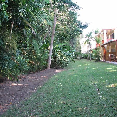 Titree Village Holiday Apartments Port Douglas Kültér fotó