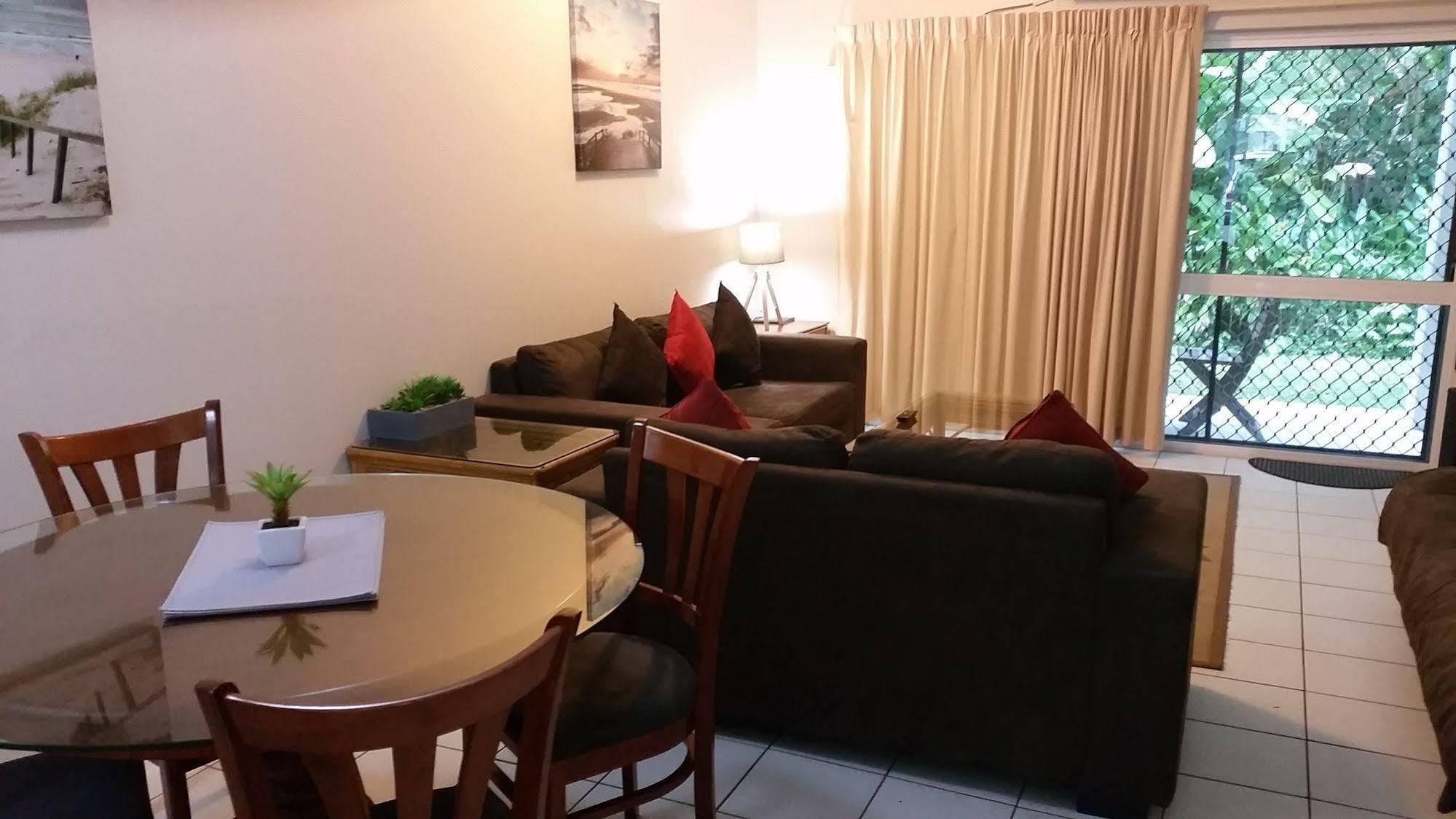 Titree Village Holiday Apartments Port Douglas Kültér fotó