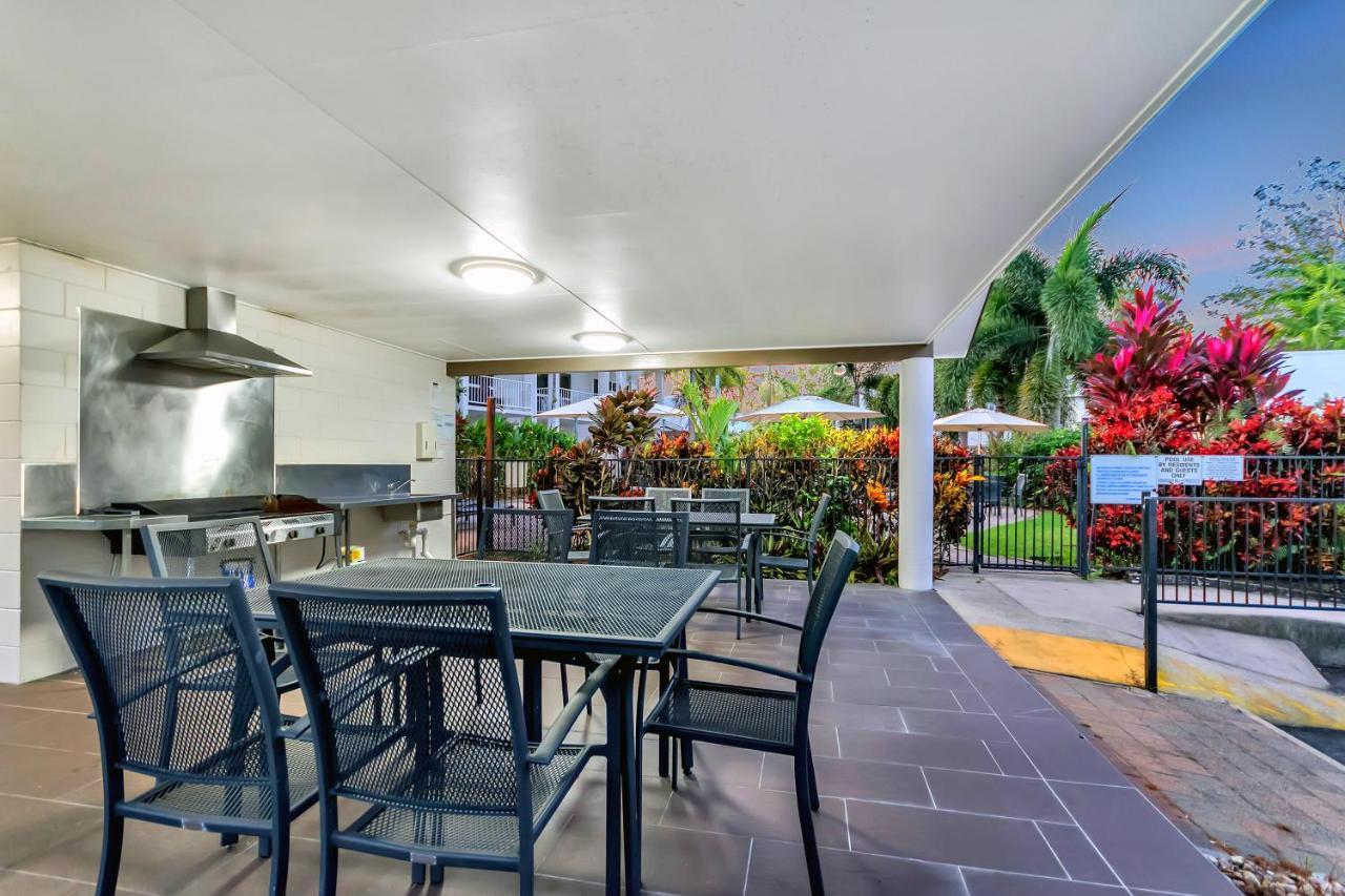 Titree Village Holiday Apartments Port Douglas Kültér fotó